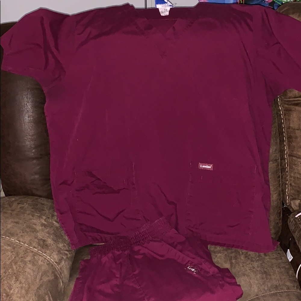 Landau Scrubs